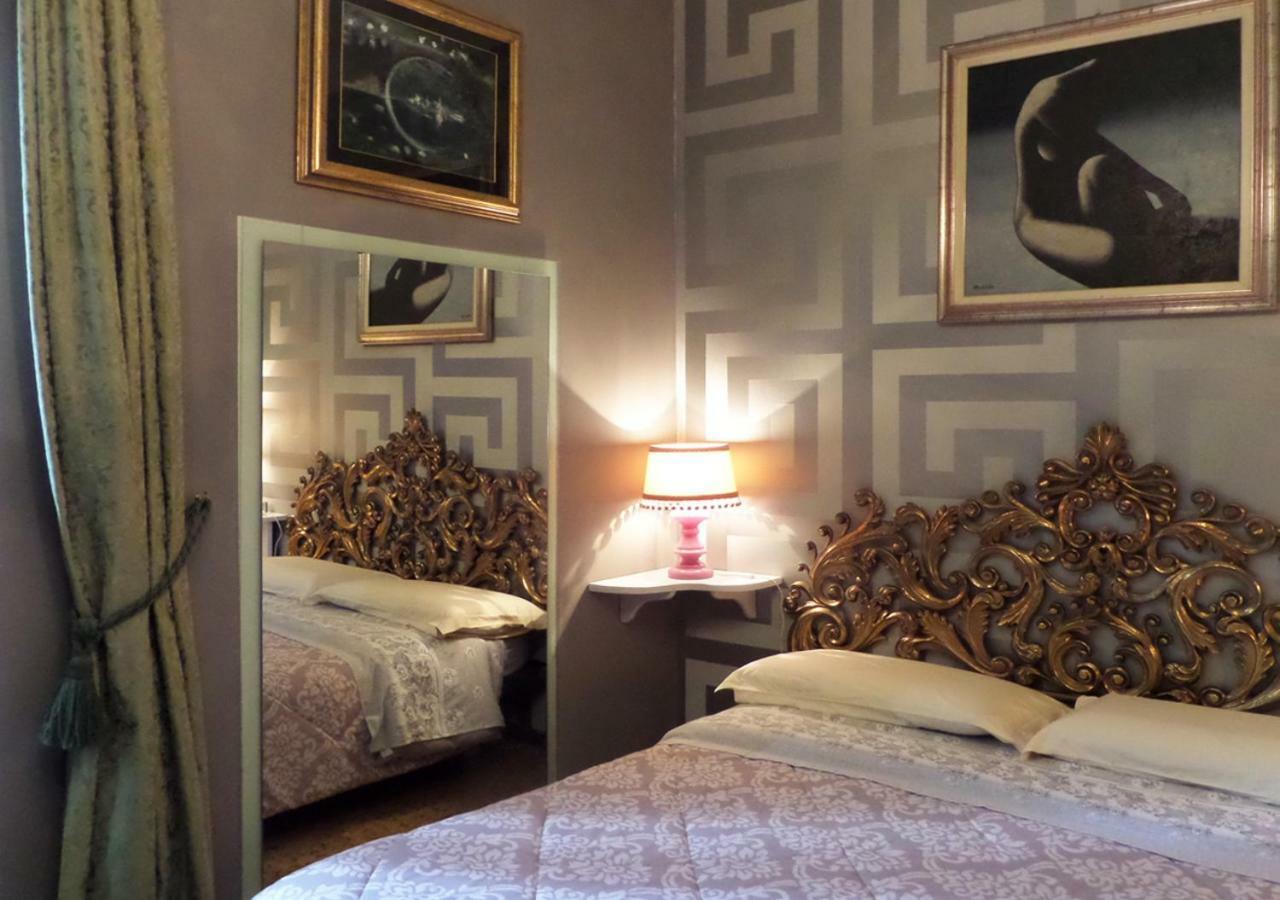 La Finestra Sul Fiume Bed & Breakfast Fossombrone Ngoại thất bức ảnh