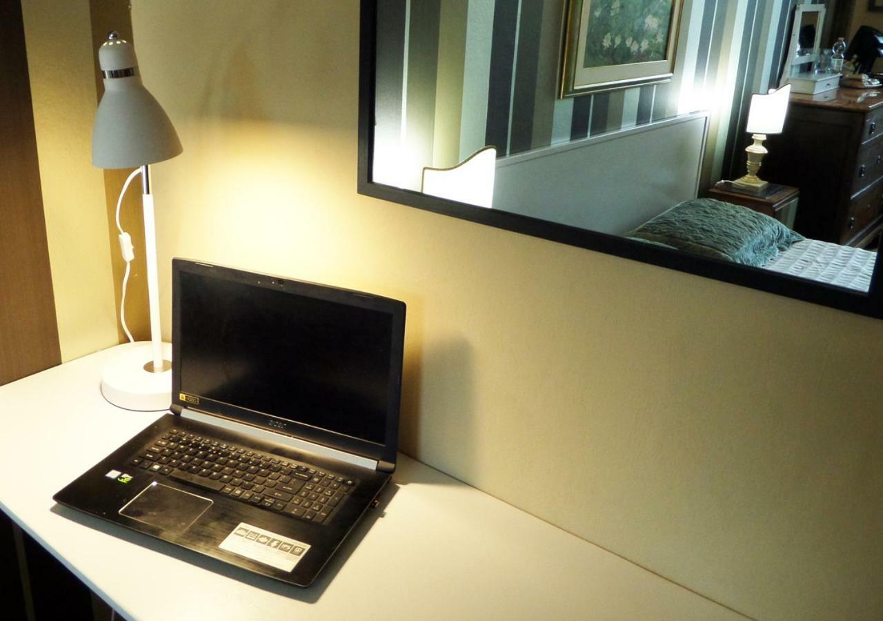 La Finestra Sul Fiume Bed & Breakfast Fossombrone Ngoại thất bức ảnh